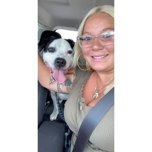 Meet your Posher, Brooke